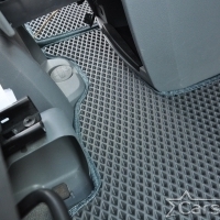 Автомобильные коврики EVA на Chrysler Grand Voyager V (2008->) 2 ряд: кресла 1+1 не убираются в пол